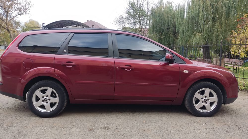 Продам Ford focus II