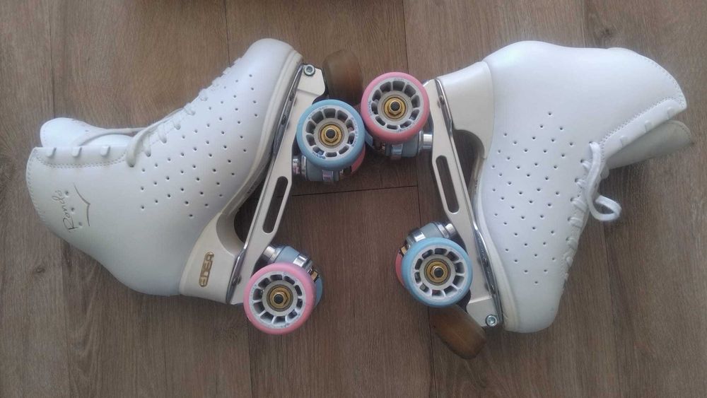 EDEA Rondo 245 Inline Skates – Ivory Color, Lightly Used + Mistral Chassis and Accessories64585482672130122