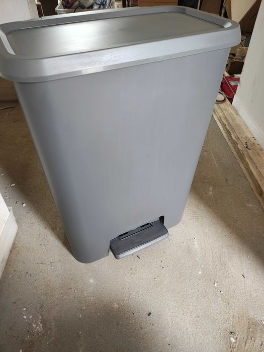 kosz na śmieci zamykany ikea knockla 50L