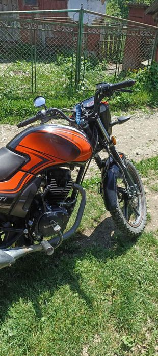 Продам мустанг фості 150