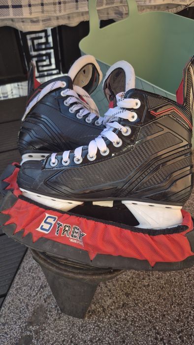 Hokejówki dziecięce  roz 4