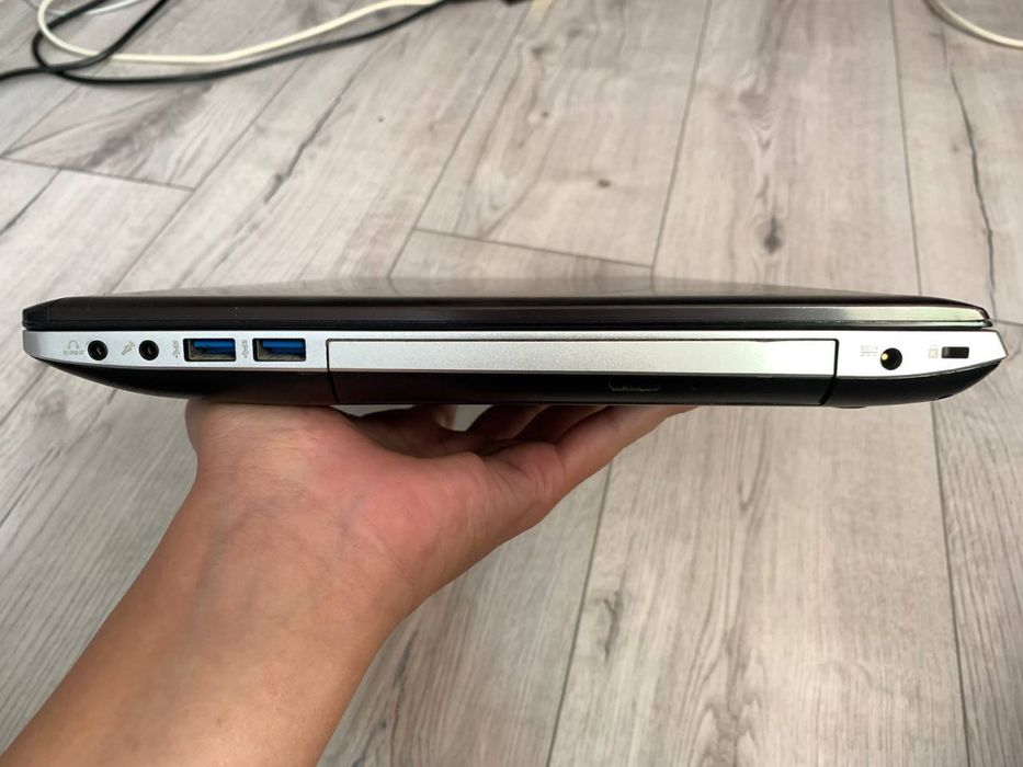 Ноутбук Asus n56jr