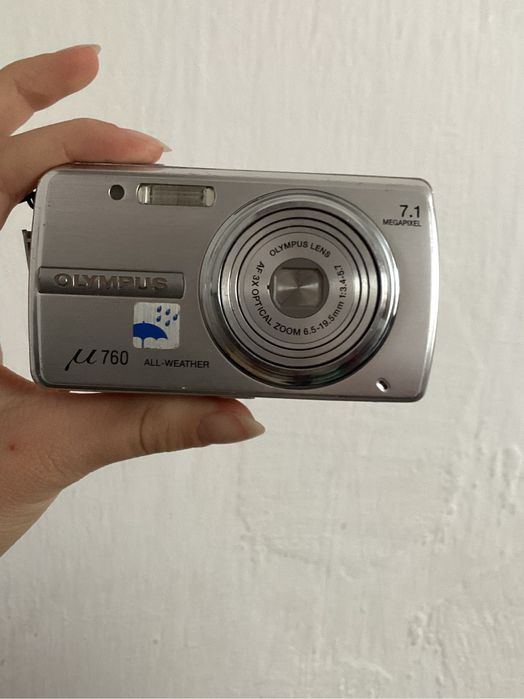 цифрова компактна камера Olympus μ 760 (Stylus 760)