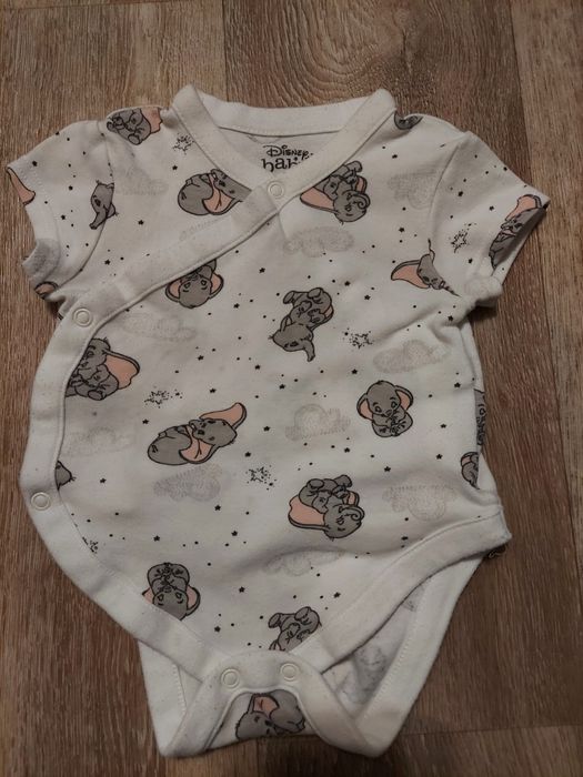 Продам набор вещей для девочки