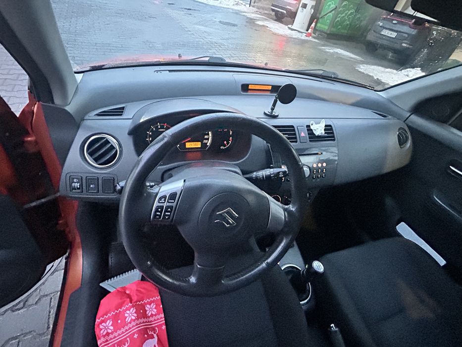 Suzuki Swift 4x4 | 1.3 Benzyna | 2006 | Klimatyzacja, 146 tys probieg