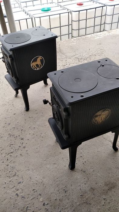 Продам двох поверхову чавунну піч Ulefos Норвегія