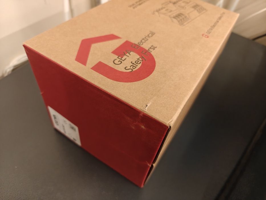 Перемикач АВР 380В/4Р/125А "Geya"