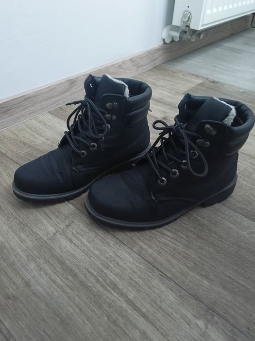 Sprzedam buty ocieplane