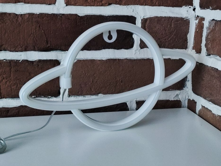 Neon LED Niebieski Planeta, zasilanie USB, 3 x AA