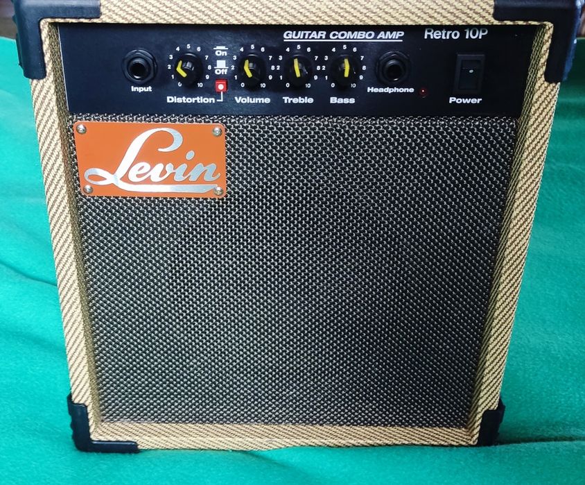Amplificador tweed de guitarra Levin Retro 10P como novo!