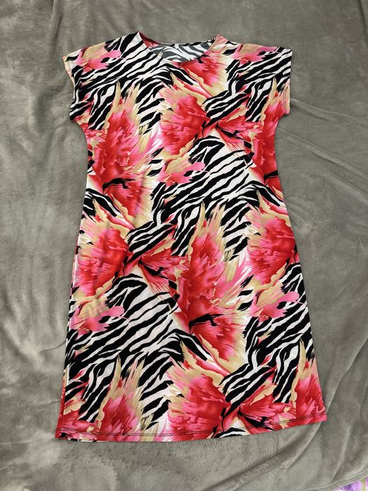 Платье женское летнее нарядное  размер  50