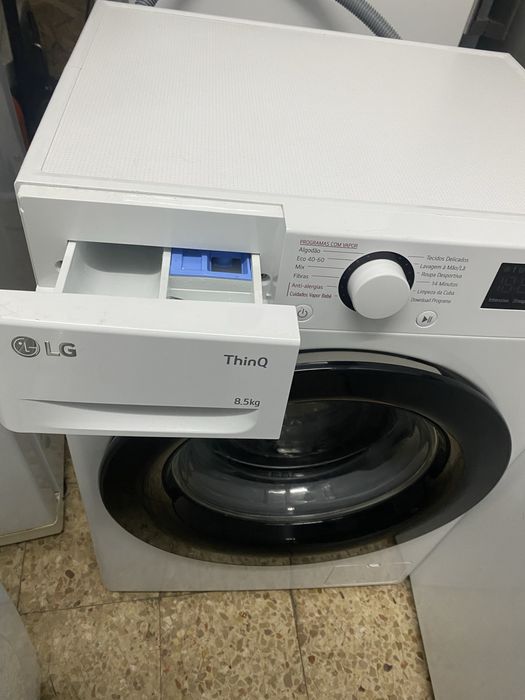 Maquina de lavar LG 8.5kg
