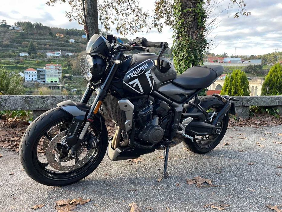 Mota Triumph Trident 660