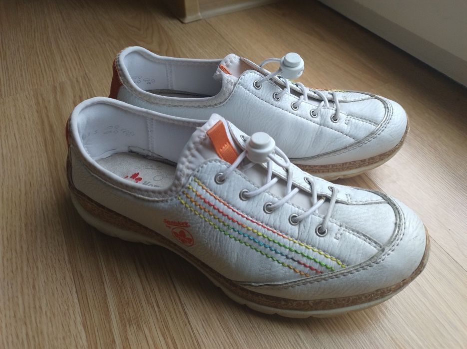 Damskie sneakersy marki Rieker 40