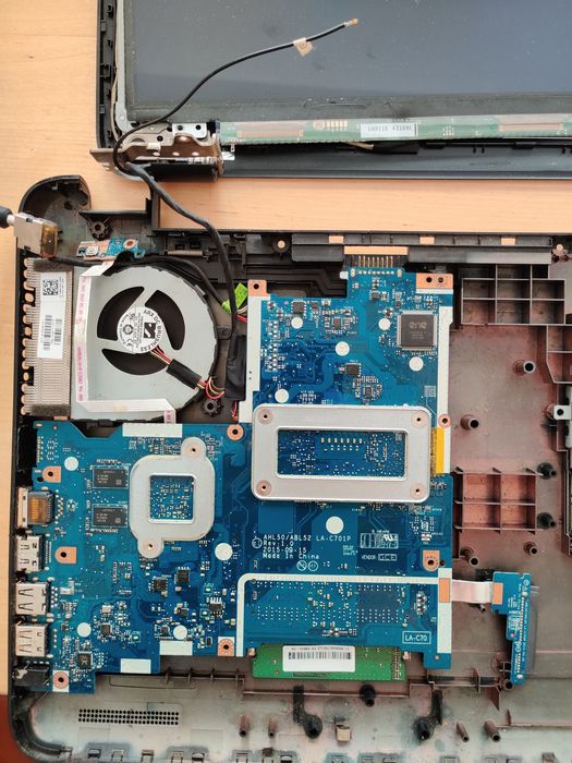 Portátil HP 15-ac106np peças
