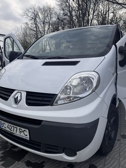 Renault trafic ПРОДАЄТЬСЯ