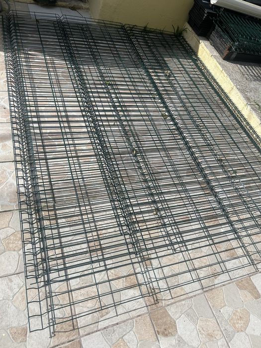 Painel metálico 2,03 por 2,5 metros verde