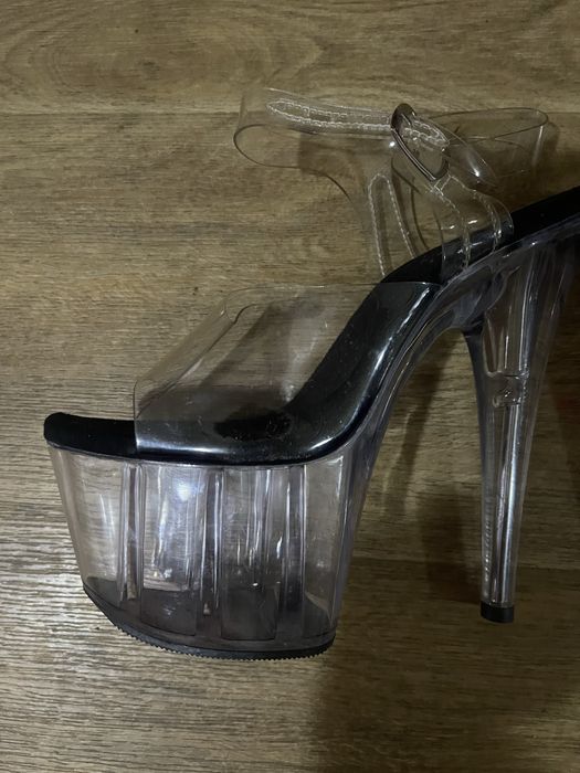 Продам стріпи , в гарному стані!37р