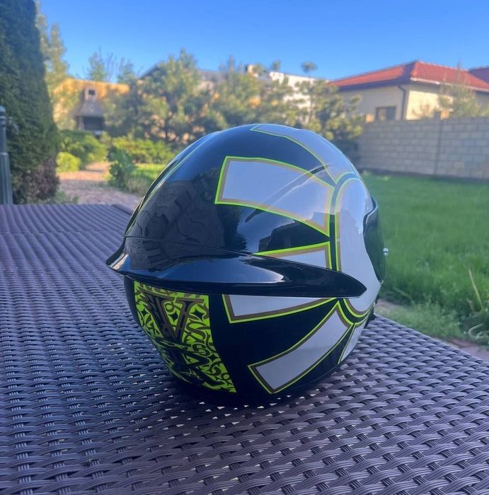 Мотошлем AGV K-1 Gothic 46.