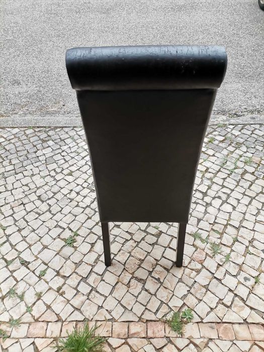 4 cadeiras pele mesa de sala