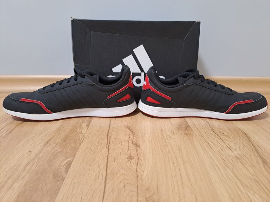 Buty marki Adidas