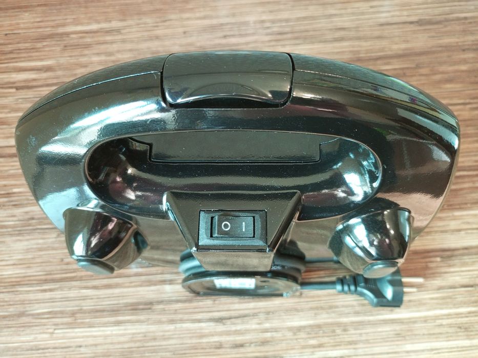 Бутербродница сэндвичница Philips HD2383