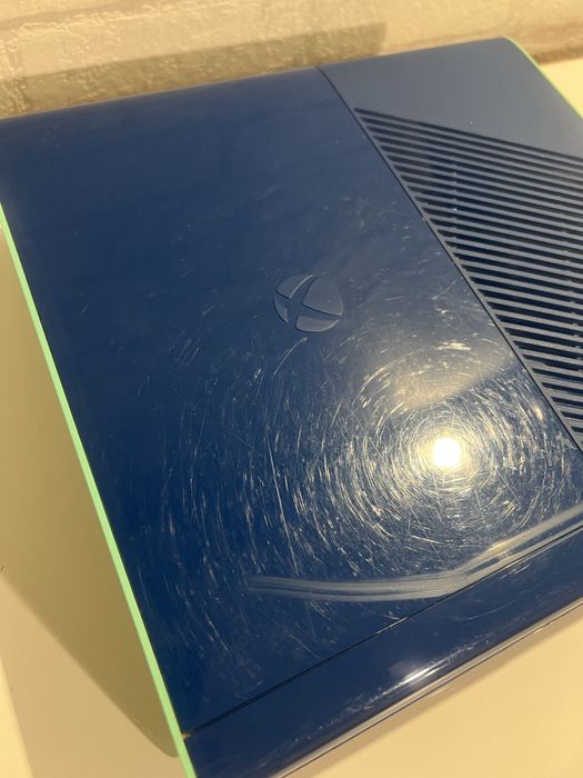 Xbox 360 500GB Limited Edition Blue 12 gier