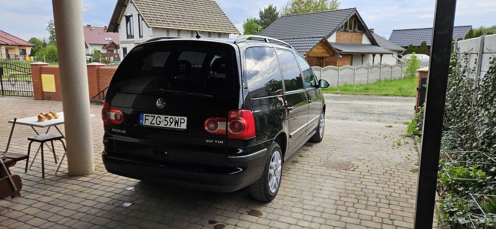 Vw sharan 2.0tdi 140km 7 osob!