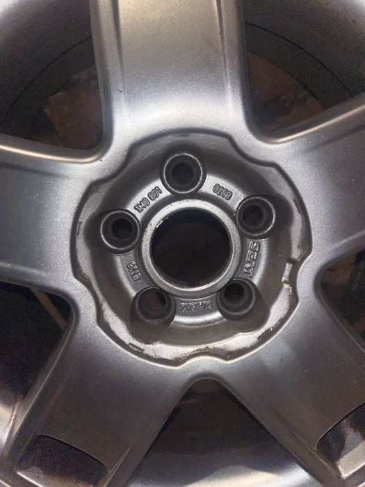 Leon alufelgi R15 5x100