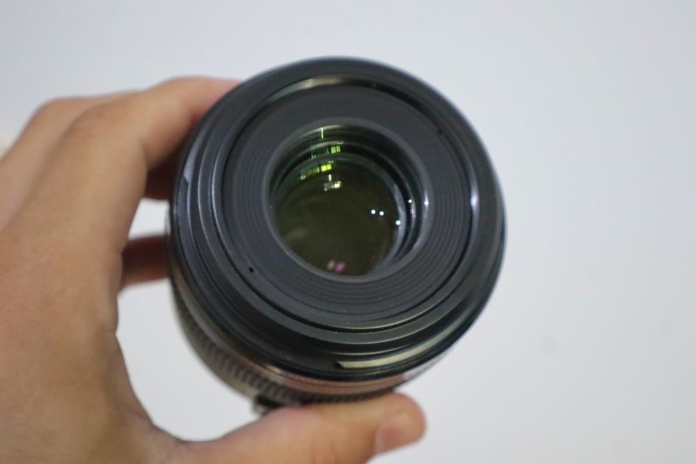 Canon EF 60mm F/2.8 USM