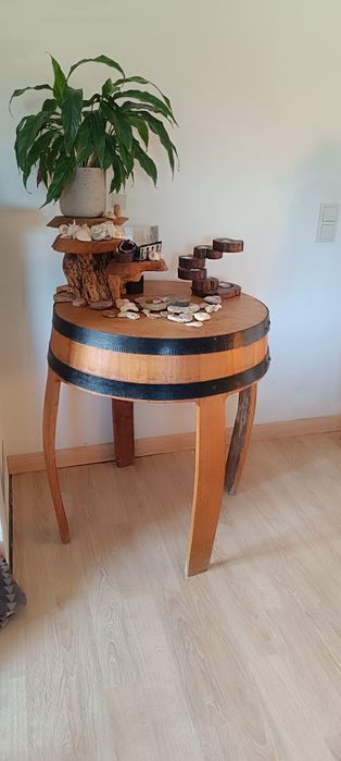 Mesa Feita de Pipa