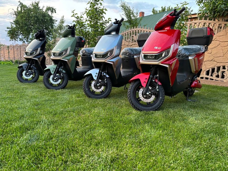 Електроскутер Crosser CR13 2000W 24AH 72V  2026року. ДОСТАВКА.