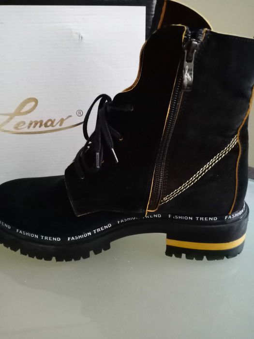 NOWE buty  czarne zimowe ocieplane .skórzane r  40 firmy Lemar