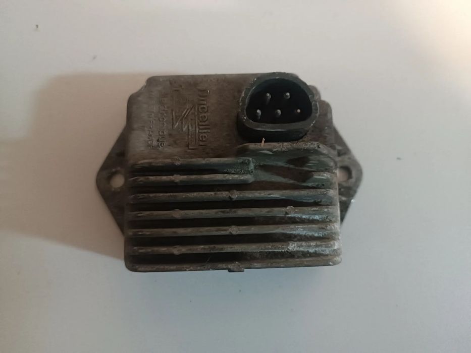 MODULO IGNIÇÃO CHRYSLER 180 TALBOT 150 521005B