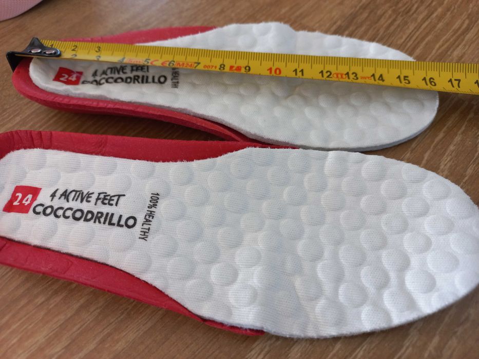 Nowe trampki dziewczęce r. 24 dł.całk. wkładki 16,5 cm
