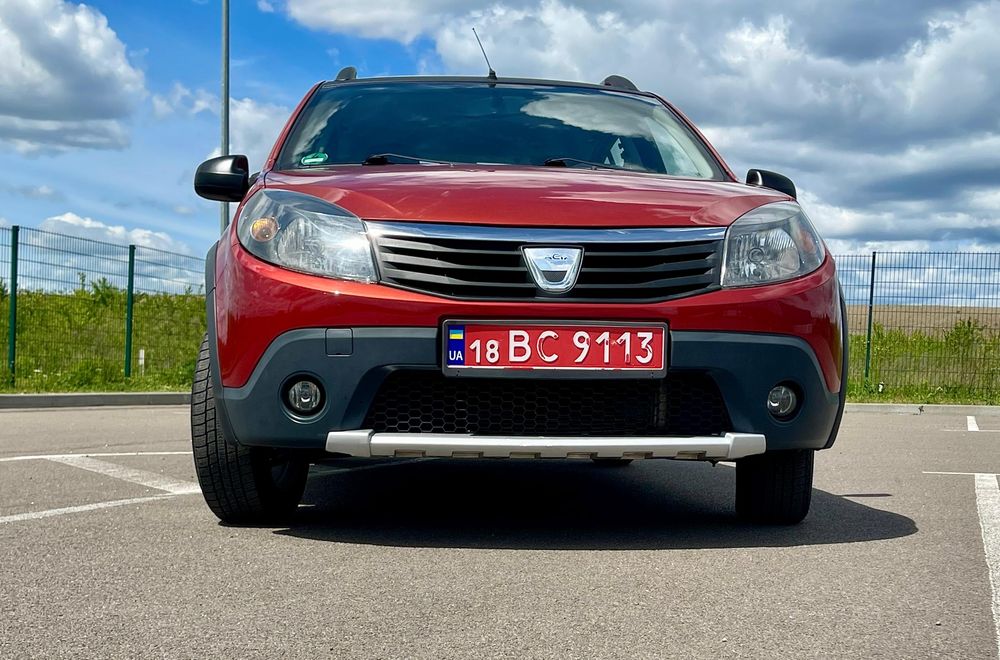 Продам Dacia Sandero StepWay газ/бензин