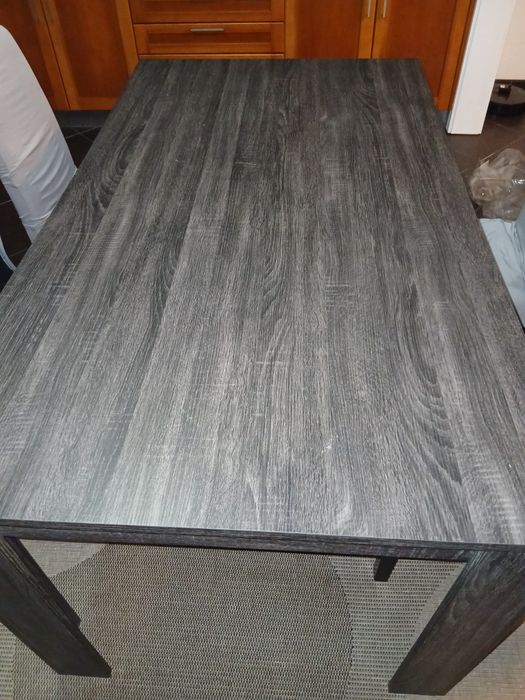 Mesa de jantar com cadeiras