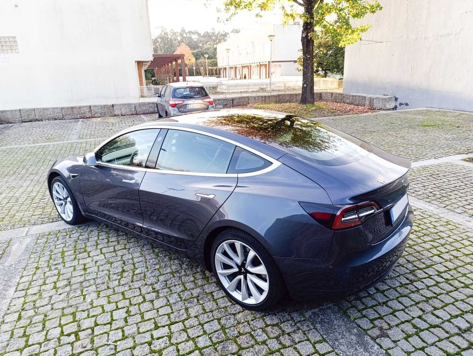 Tesla Model 3 Standard Range Plus C/ IVA Dedutivel — photo 3
