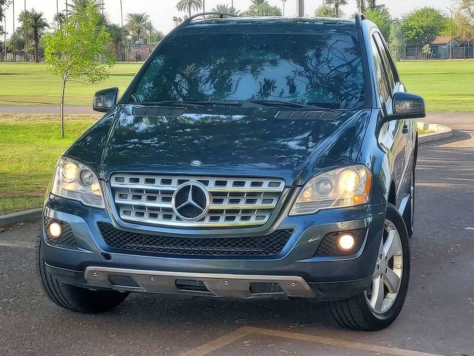 Mercedes-Benz M-Class ML 350 4MATIC      2011