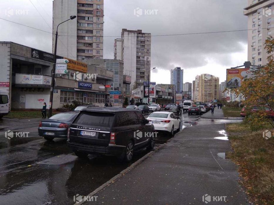 Продаж! Торгове приміщення вул. Мишуги м. Позняки 178кв.м.