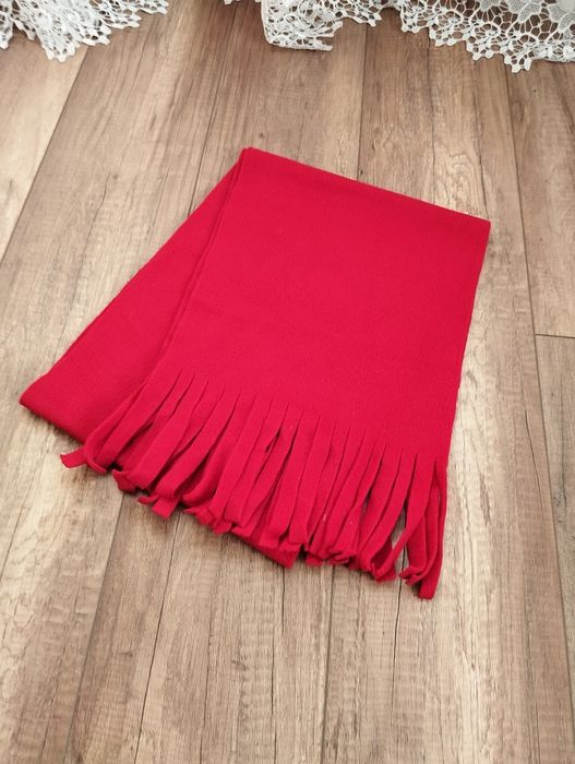 Жіночі шарфи в чудовому стані