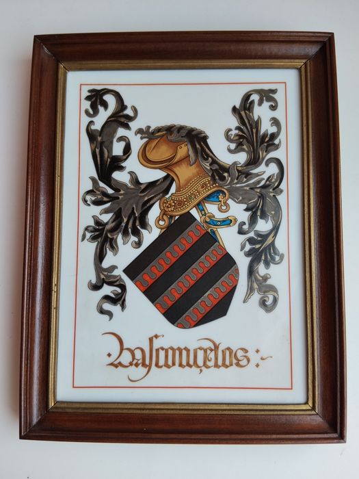 Placa heráldica Vista Alegre com moldura Ala dos Namorados na Vitória da Batalha de Aljubarrota brasão dos Vasconcelos
