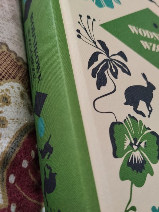 Nowa książka Wodnikowe Wzgórze Richard Adams Twarda okładka