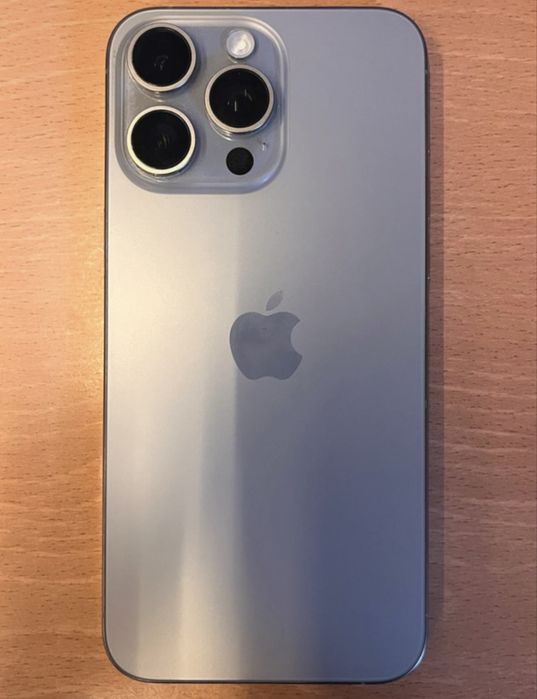 iPhone 15 Pro Max 256GB – Excelente Estado