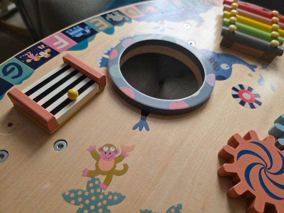 Drewniany stolik edukacyjny 7w1, muzyczny, sensoryczny