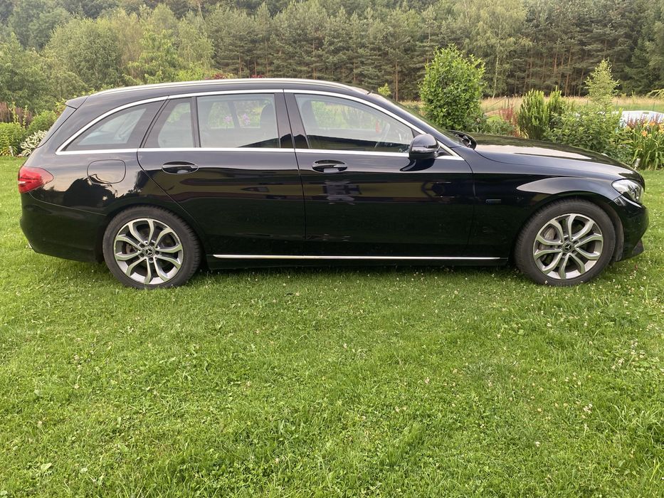 Mercedes-Benz C-klasaa 350e