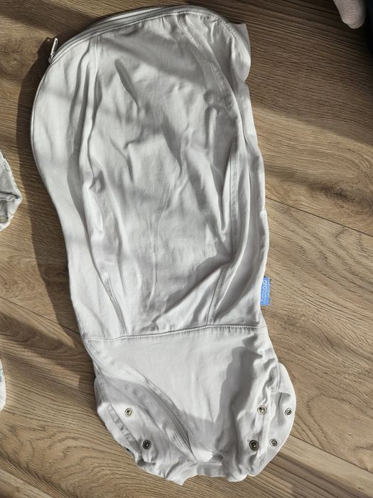 Dwa otulacze niemowlęce