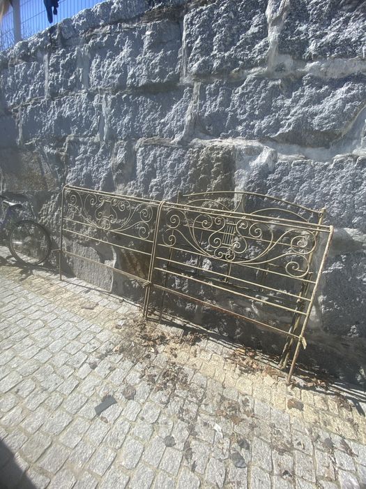 Vendo cabeceiras de camas de ferro
