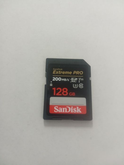 Карта памяти 128 Gb