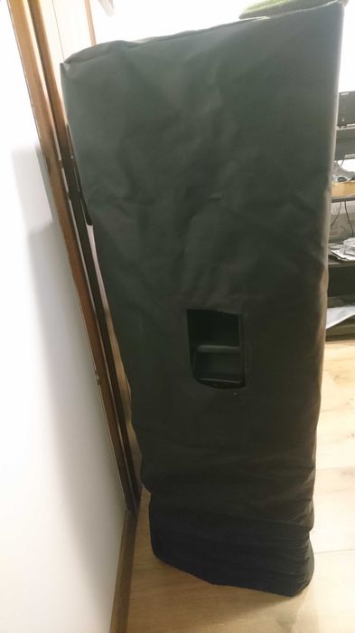 Dwie kolumny Peavey PV215 dobrze grające